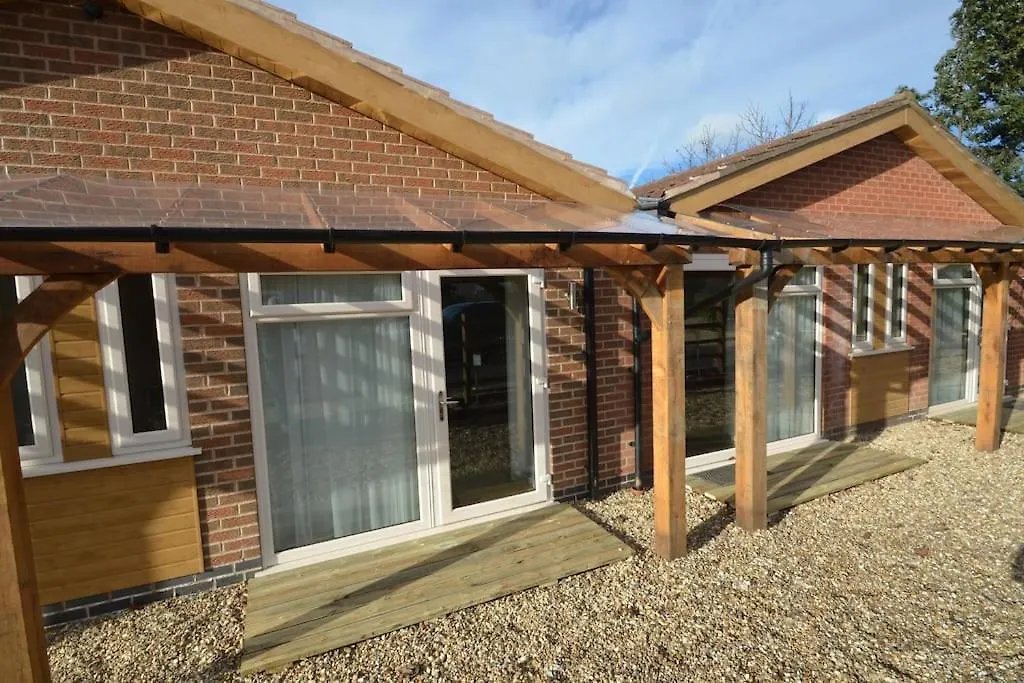 Fosse Paddock Country Studio 1 - Free Parking Apartment Nottingham