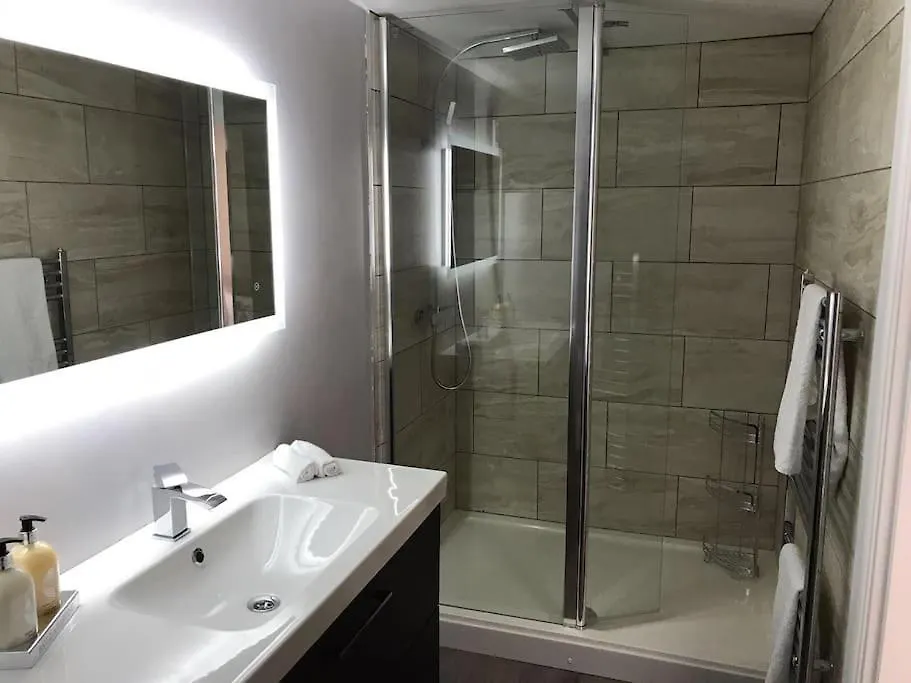 Fosse Paddock Country Studio 1 - Free Parking Apartment Nottingham
