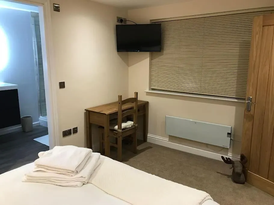 Fosse Paddock Country Studio 1 - Free Parking Apartment Nottingham